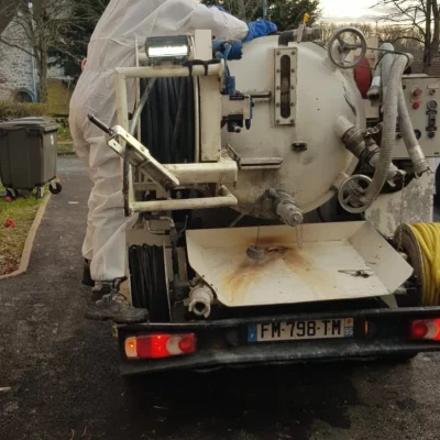 Camion hydrocureur dégorgement canalisation